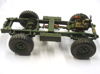 [I started by assembling the chassis, drive train, fuel tanks and winch.]