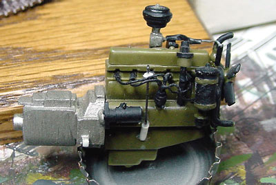 [The kit engine is a whole, complete engine that is almost a model in itself, and is very nice.]