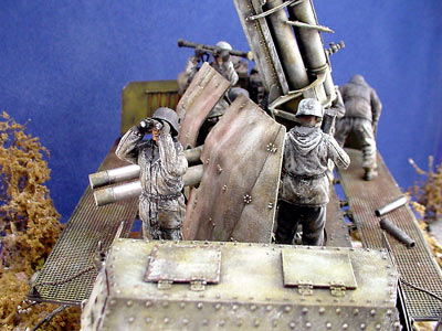 [I painted the vehicle and the figures using Vallejo paint.]