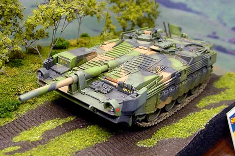 [Before the decals, the kit was coated with Tamiya clear acrylic. The Trumpeter decals were not a problem. Note the MV lenses. ]